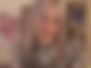 Live cam show with MarloweHarrington - Anal on Mixed Magazine Live