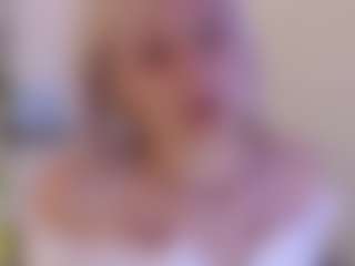 Live cam show with MarloweHarrington - Body Massage on Taboo Cams XXX