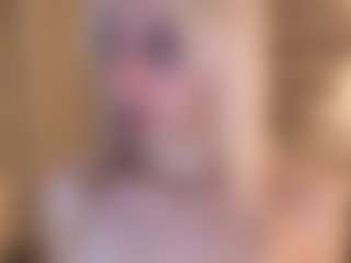 Live cam show with MarloweHarrington - Ass Clapping on Dare Cams