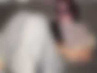 Live-Cam-Show mit MetaSthilaire - New Petite auf Camsoda