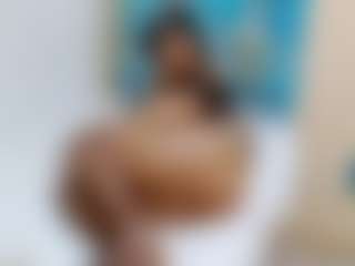 Live cam show with NannaBlue - Twerk on Camsoda