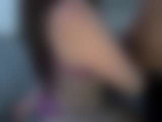 prettyypeach's Live Sex Cam Show