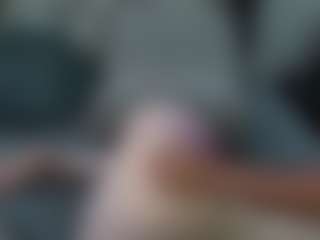 prettyypeach's Live Sex Cam Show