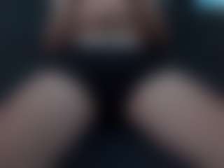 prettyypeach's Live Sex Cam Show