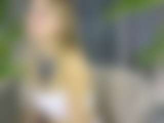 Live cam show with RebeccaColdwell - New Young Adult on CamClone