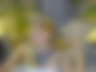 Live cam show with RebeccaColdwell - New Teen (18+) on nudelive.tv