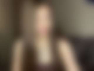Live cam show with SeeSnelgrove - Tittyfuck on chickslive.net