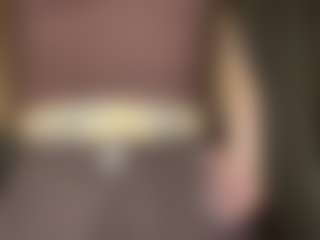 Live cam show with SeeSnelgrove - Dildo on sexytreat.net