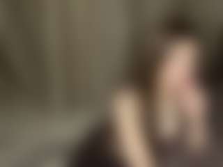 Live cam show with SeeSnelgrove - New Hairy Pussy on makecum.org