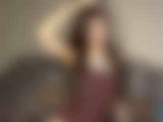 Live cam show with SeeSnelgrove - New Shaved Pussy on SquirtSoMuch
