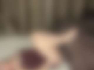 Live cam show with SeeSnelgrove - White on Latina Girls | netherlands