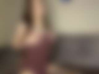 Live cam show with SeeSnelgrove - Middle Aged on Sweet Sext
