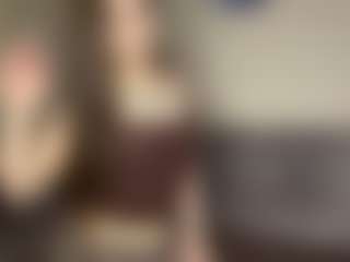 Live cam show with SeeSnelgrove - Interactivetoy Mature on Camsoda