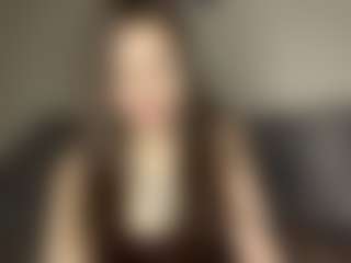 Live cam show with SeeSnelgrove - Tease on sexytreat.net