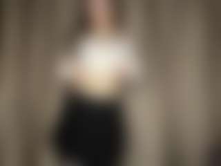 SeeSnelgrove's Live Sex Cam Show