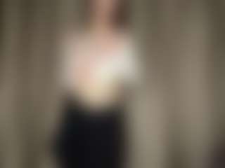 SeeSnelgrove's Live Sex Cam Show