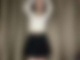 SeeSnelgrove's Live Sex Cam Show