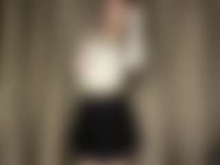 Live cam show with SeeSnelgrove - Drinking on Camsoda