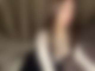 Live cam show with SeeSnelgrove - Public Mature on Camsoda