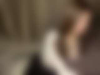 Live cam show with SeeSnelgrove - BBW Middle Aged on hotwifechat.live