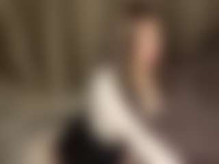 SeeSnelgrove's Live Sex Cam Show