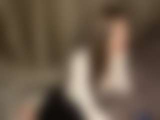 Live cam show with SeeSnelgrove - Lovense on Pornisteam.com