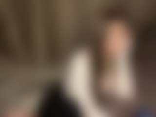 SeeSnelgrove's Live Sex Cam Show