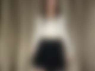 Live cam show with SeeSnelgrove - Drinking on Camsoda