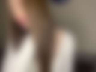 SeeSnelgrove's Live Sex Cam Show