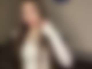 SeeSnelgrove's Live Sex Cam Show