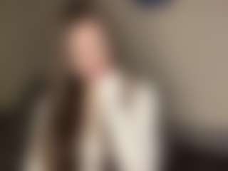 Live cam show with SeeSnelgrove - HD on Livezox