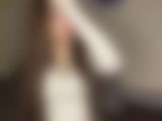 SeeSnelgrove's Live Sex Cam Show
