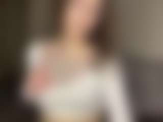 Live cam show with SeeSnelgrove - Lovense Middle Aged on Camsoda