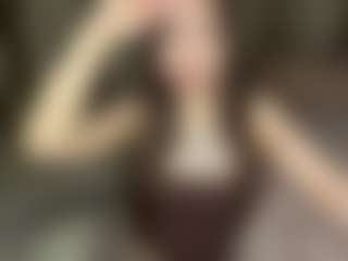 SeeSnelgrove's Live Sex Cam Show