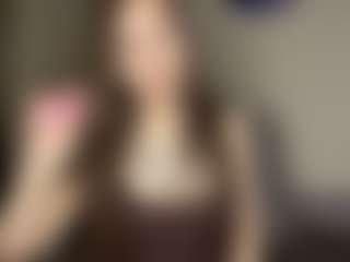 Live cam show with SeeSnelgrove - Curvy Middle Aged on Camsoda