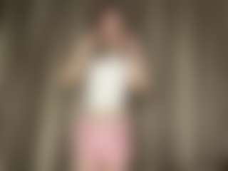 SeeSnelgrove's Live Sex Cam Show