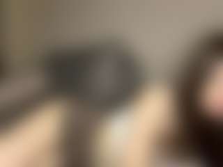 SeeSnelgrove's Live Sex Cam Show