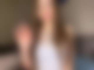 SeeSnelgrove's Live Sex Cam Show