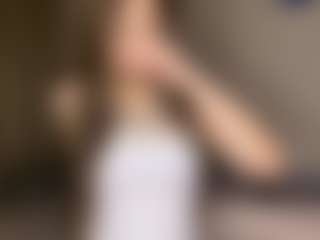 SeeSnelgrove's Live Sex Cam Show
