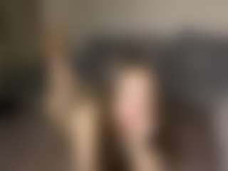 SeeSnelgrove's Live Sex Cam Show