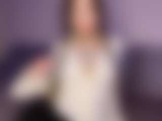 Live cam show with SeeSnelgrove - MILF Teen (18+) on Camsoda