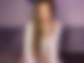 SeeSnelgrove's Live Sex Cam Show