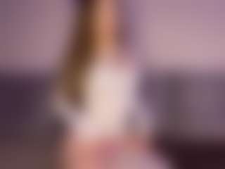Live cam show with SeeSnelgrove - Hairy Pussy MILF on slutload