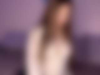 Live cam show with SeeSnelgrove - Average on luckytryst.com
