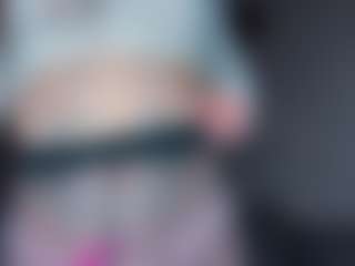 Live cam show with SeeSnelgrove - Amateur on SinfulBabes