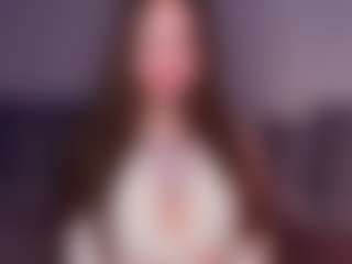 Live cam show with SeeSnelgrove - MILF Teen (18+) on Camsoda