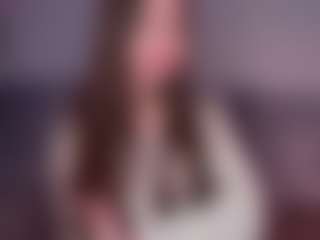 Live cam show with SeeSnelgrove - Mature on Camsoda