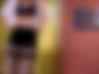 Live cam show with SharenDamphousse - Flashing on Camiplay Live