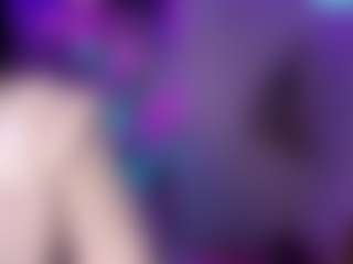 Live cam show with SharenDamphousse - Oil on camwithhim.com