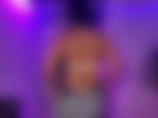 Live cam show with SharenDamphousse - Middle Aged on CamwithHer